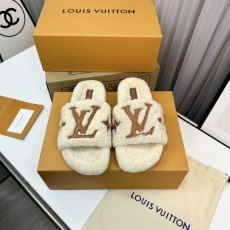 Louis Vuitton Slippers